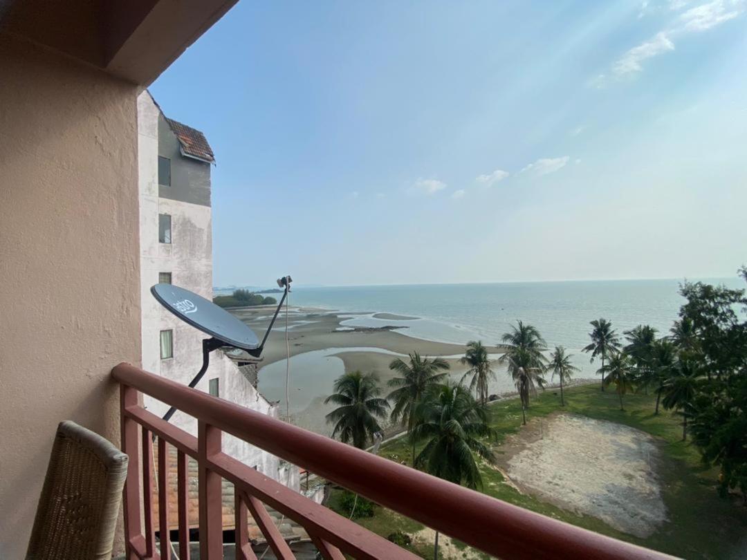 Paradise Lagoon Apartment South Порт-Диксон Экстерьер фото
